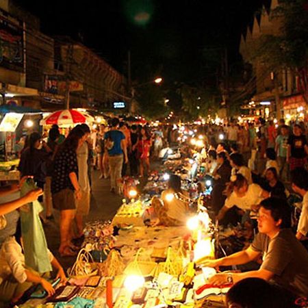 Отель Centro Cnx Чиангмай Экстерьер фото